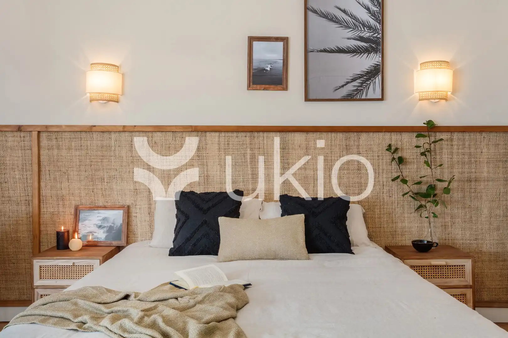 Bedroom of Apartments for rent in Madrid  with Air Conditioner, Terrace and Furnished