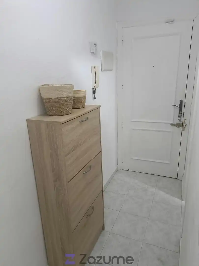 Schlafzimmer von Wohnung zur Miete in Torrevieja mit Klimaanlage, Heizung und Möbliert