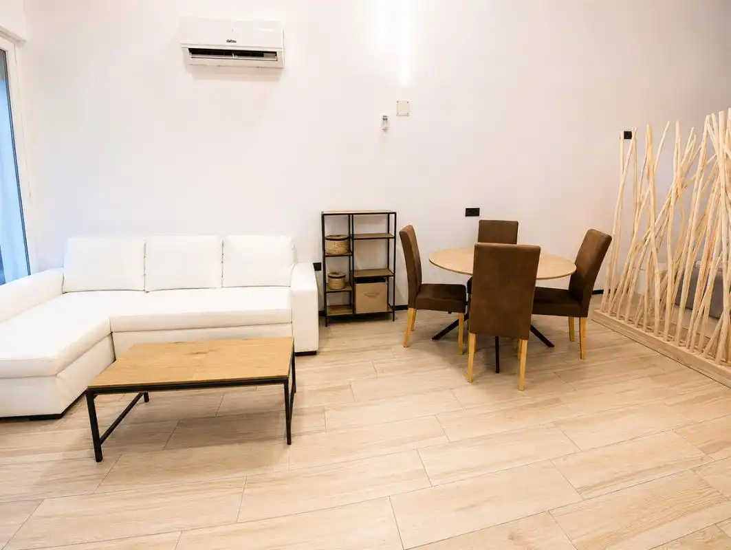 Sala d'estar de Planta baixa en venda en Málaga amb Aire condicionat i Calefacció