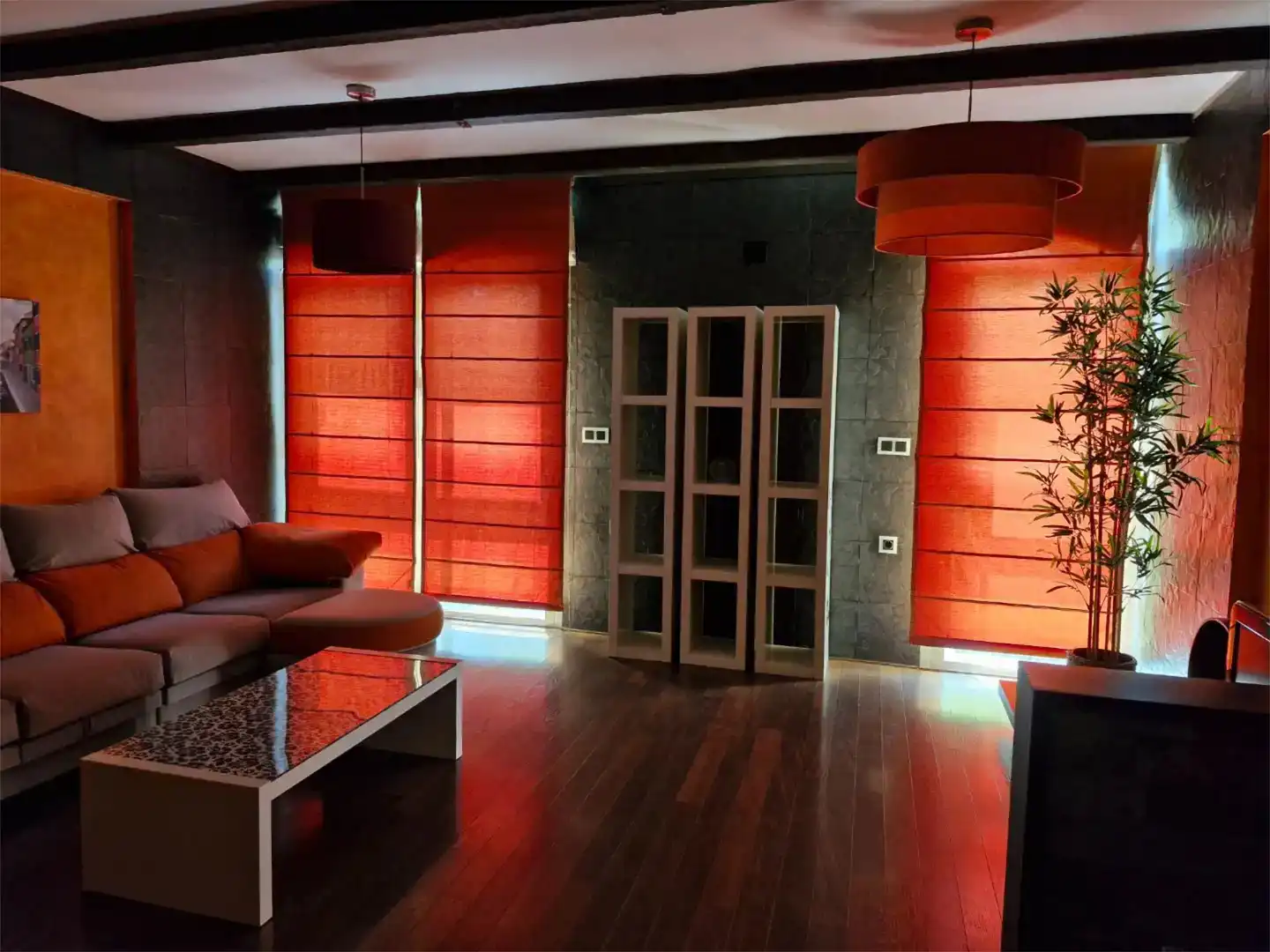 Wohnzimmer von Wohnung zur Miete in  Sevilla Capital mit Klimaanlage