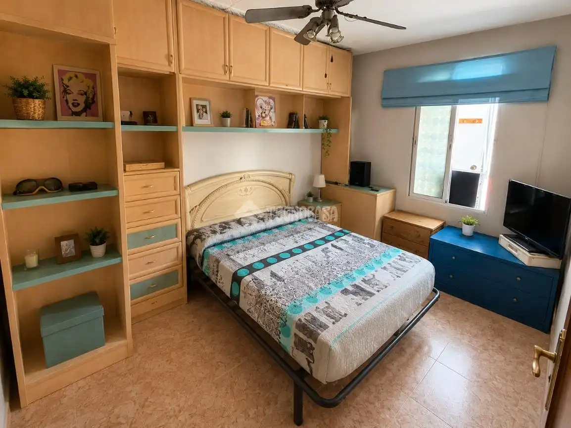 Habitación de Piso en venta en Zaragoza con Balcón