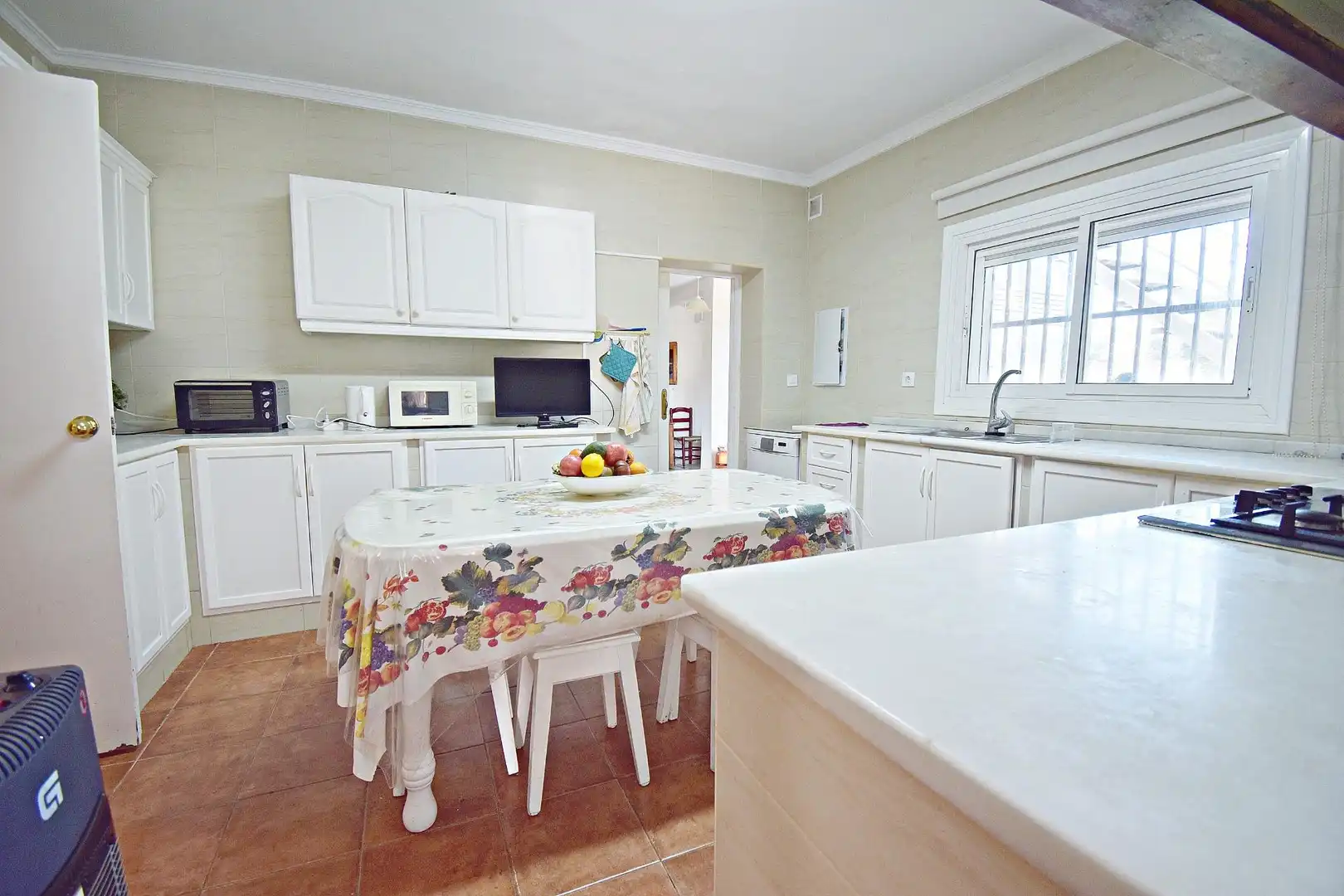 Kitchen of Country homes for sale in Jerez de la Frontera  with Air Conditioner, Private garden and Storage room