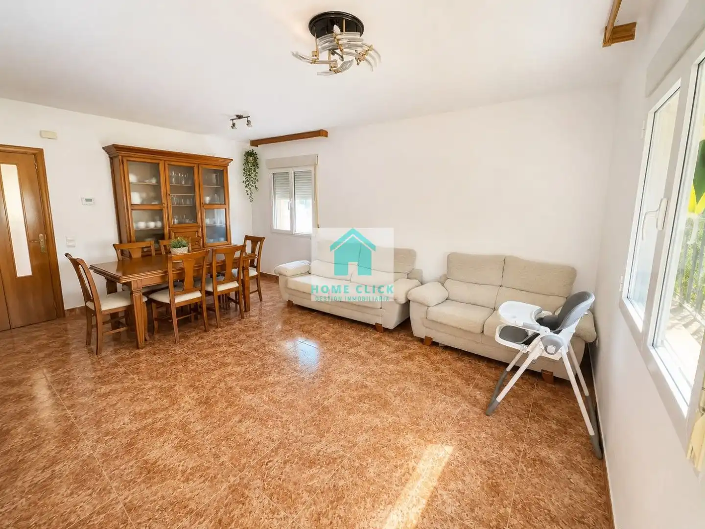Sala d'estar de Casa o xalet de lloguer en Vinaròs amb Aire condicionat, Calefacció i Jardí privat