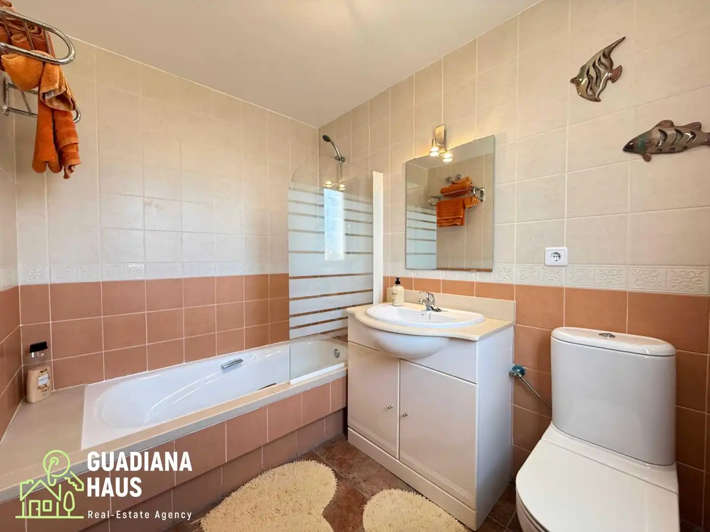 Bathroom of Detached homes for sale in Ayamonte  with Air Conditioner, Heating and Private garden