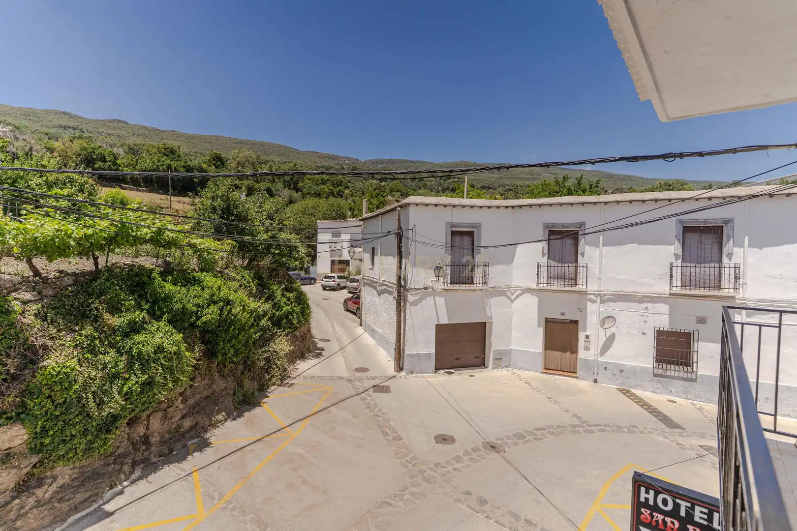 Vista exterior de Apartament en venda en La Taha amb Rentadora i Balcó