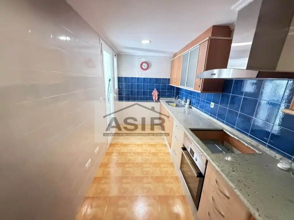 Wohnung zur Miete in Calle Cardenal Vera, Sants Patrons