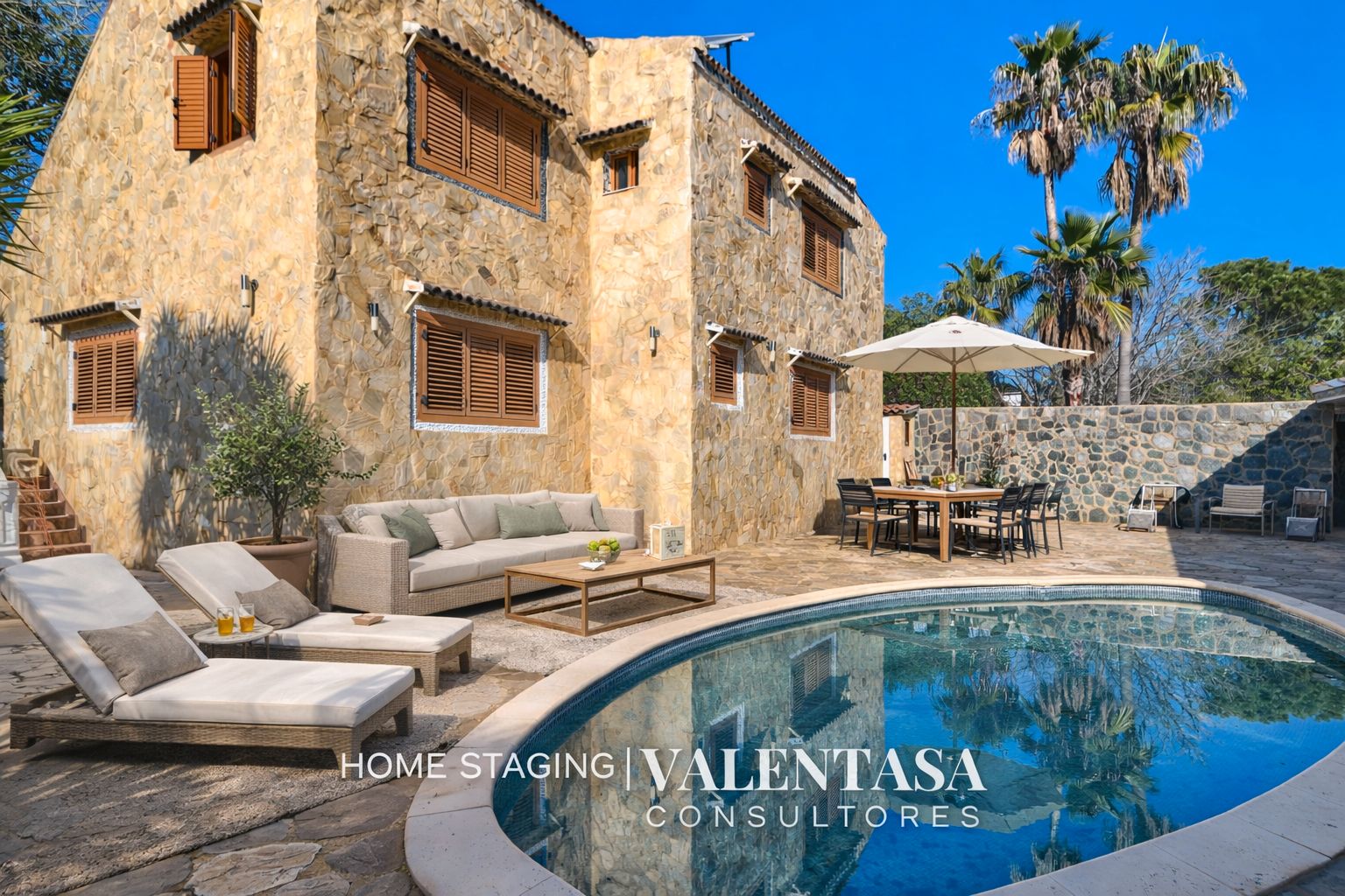 Vista exterior de Casa o xalet en venda en L'Eliana amb Aire condicionat, Calefacció i Jardí privat