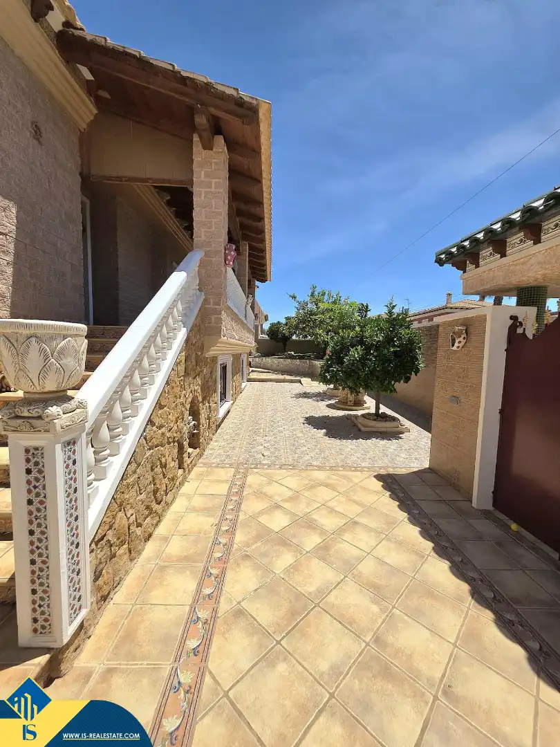 Xalet amb piscina en venda a Nueva Torrevieja - Aguas Nuevas, imagen 6