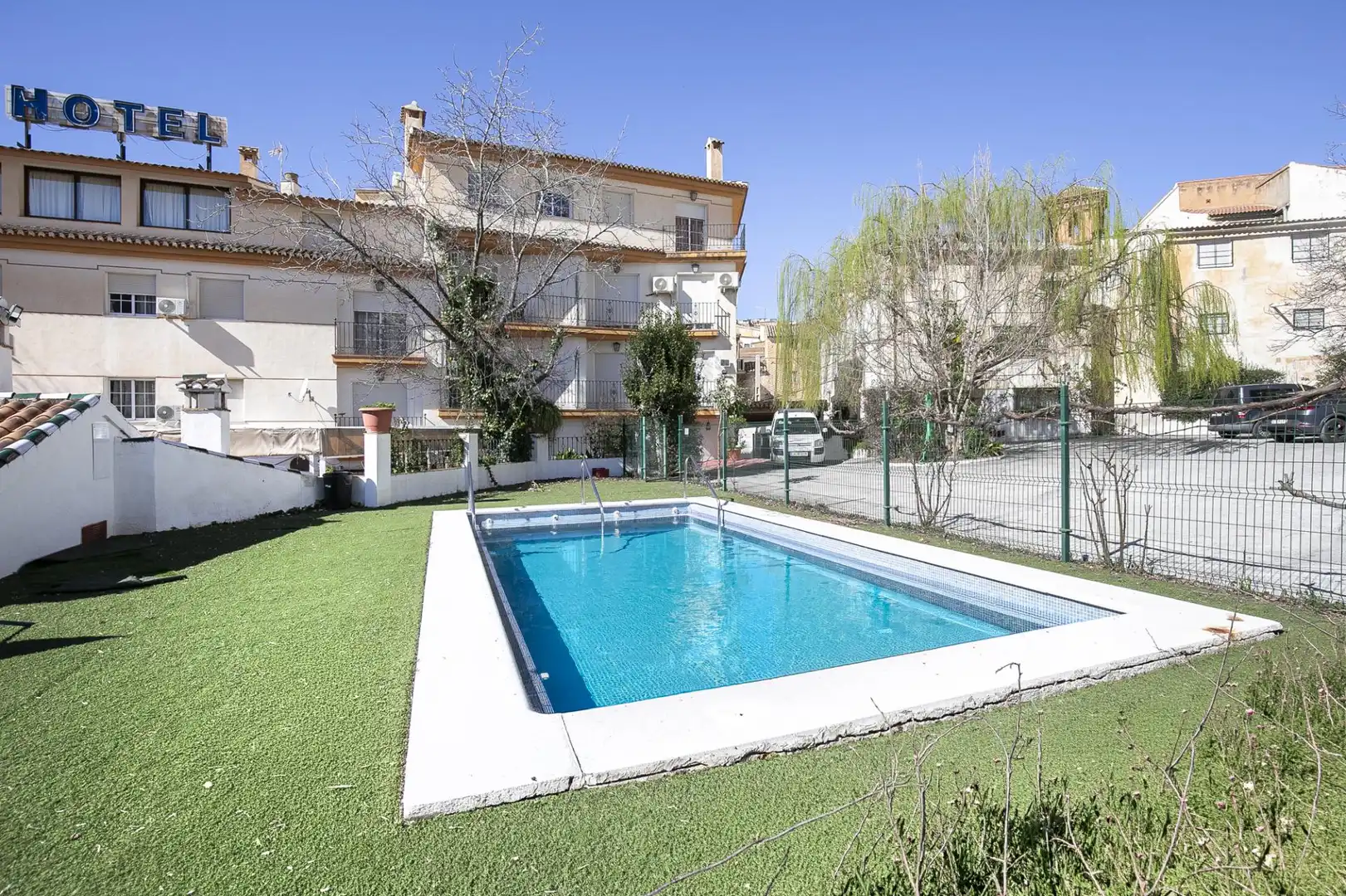 Swimming pool of Building for sale in Güéjar Sierra