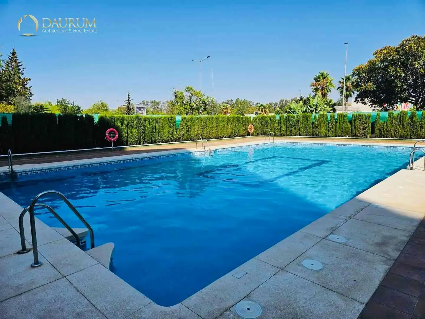 Swimming pool of Flat for sale in Málaga  with Air Conditioner, Heating and Terrace