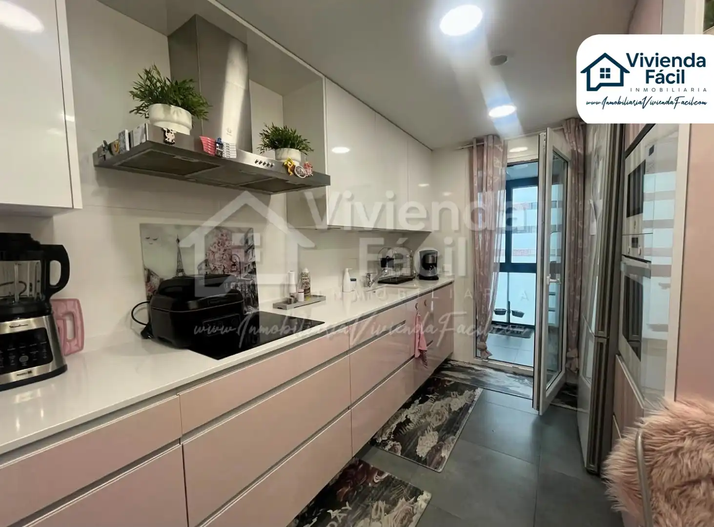 Cocina de Piso en venta en Rivas-Vaciamadrid con Aire acondicionado, Calefacción y Jardín privado