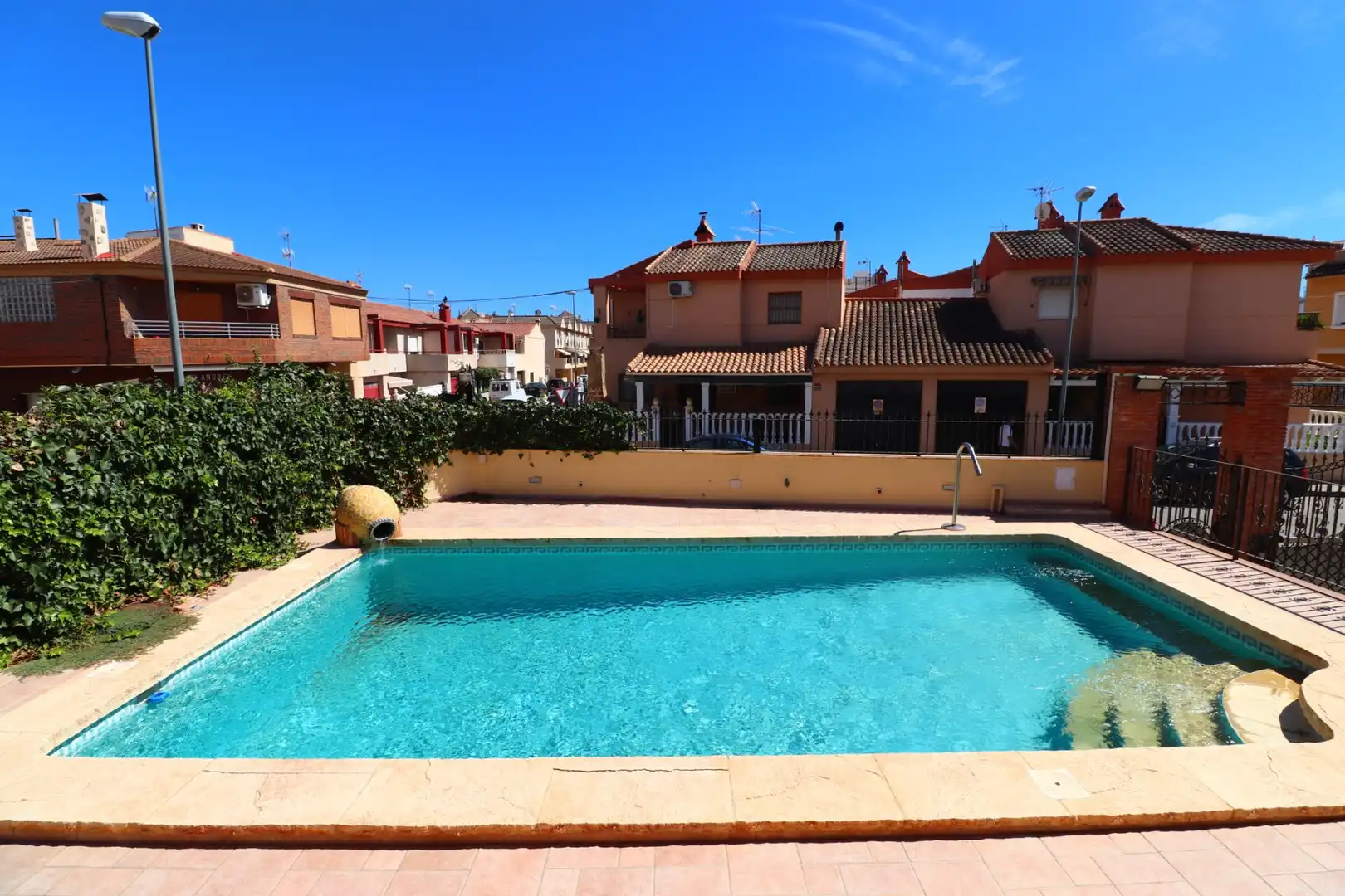 Casa con piscina en venta en Formentera del Segura, imagen 2