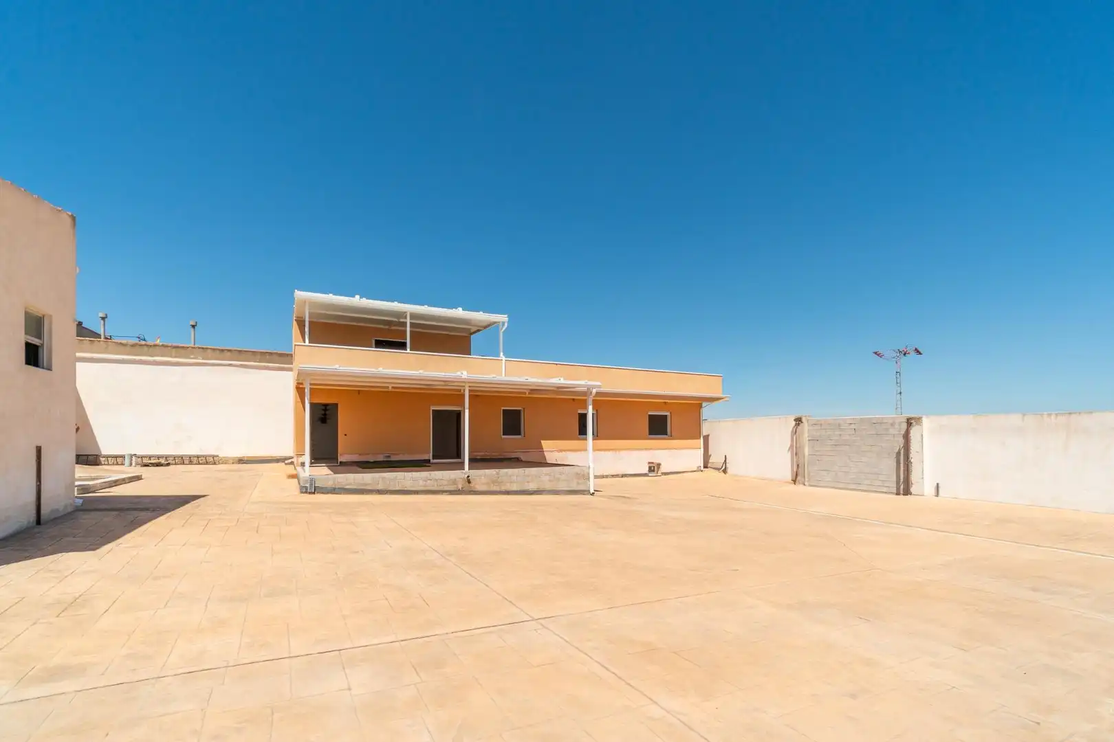 Exterior view of Houses for sale in Orihuela  with Air Conditioner, Private garden and Furnished
