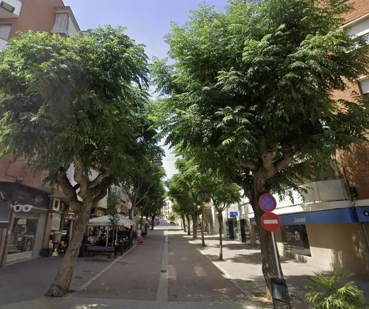 Flat with terrace for sale in Calle DOCTOR REIG