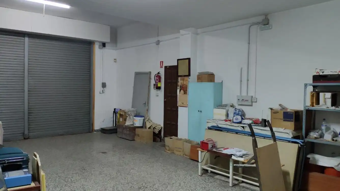 Geschaftsraum zum Verkauf in Zaragoza mit Möbliert