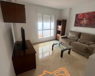 Sala d'estar de Apartament de lloguer en Benalmádena amb Moblat