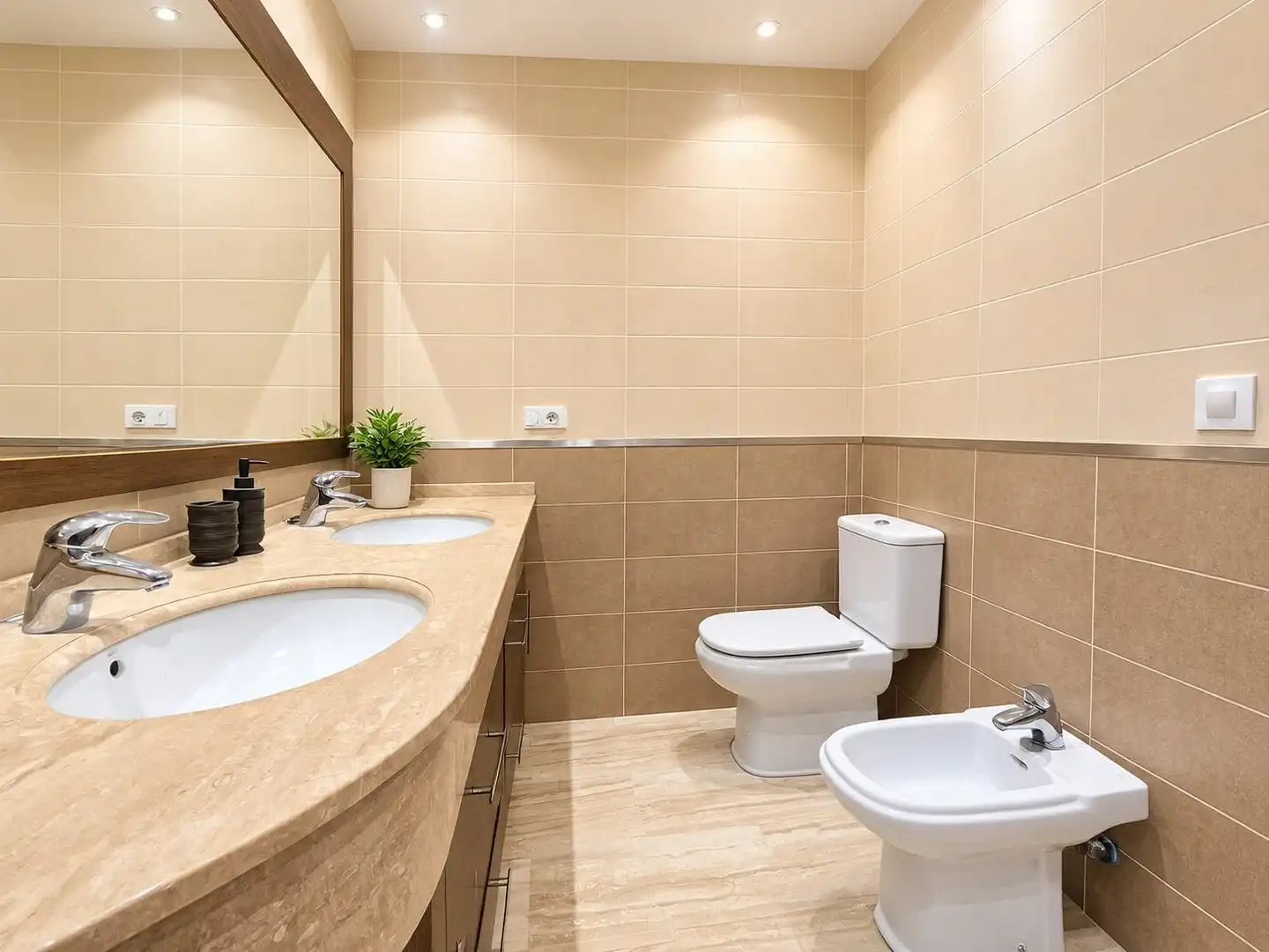 Badezimmer von Dachboden zum Verkauf in Priego de Córdoba, Córdoba