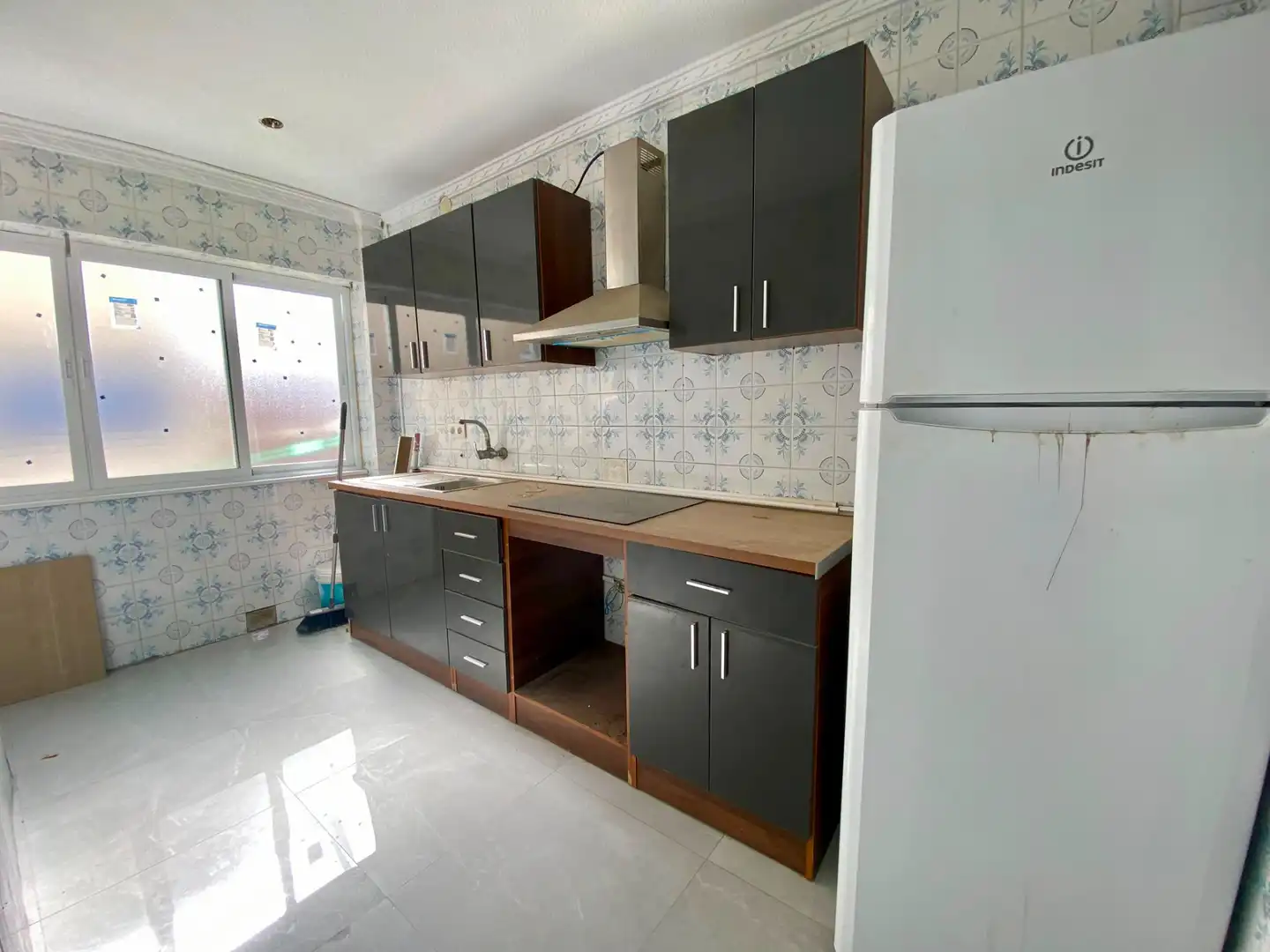 Küche von Wohnung zum Verkauf in Alicante / Alacant