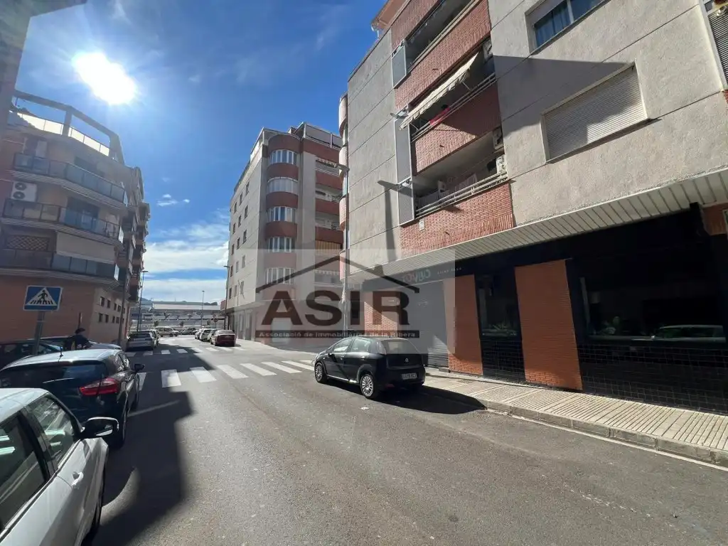 Exterior view of Garage for sale in Alzira