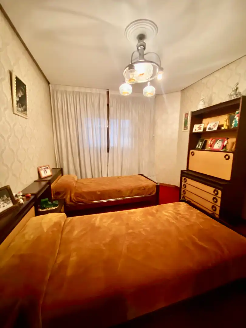 Habitación de Piso en venta en Santander con Calefacción, Terraza y Amueblado