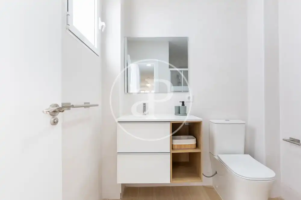 Bathroom of Flat for rent in Sagunto / Sagunt  with Air Conditioner, Heating and Terrace