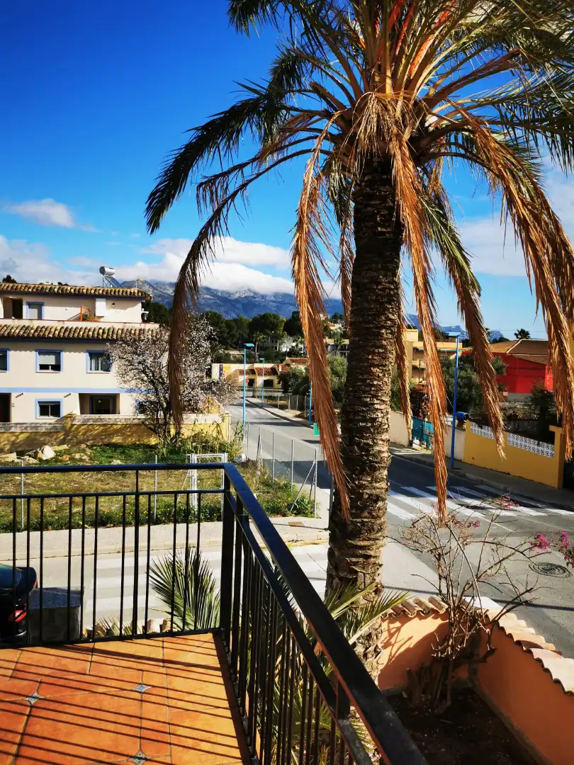 Vista exterior de Casa o chalet de alquiler en Polop con Calefacción, Jardín privado y Terraza