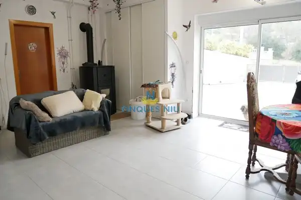 Wohnzimmer von Haus oder Chalet zum Verkauf in Maçanet de la Selva mit Heizung, Privatgarten und Schwimmbad