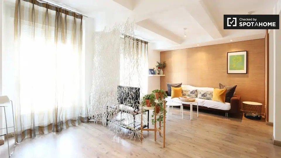 Appartement avec terrasse à louer à Centro