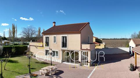 Foto 4 de Casa o xalet en venda a Calle Río Duero, 27, Renedo de Esgueva, Valladolid