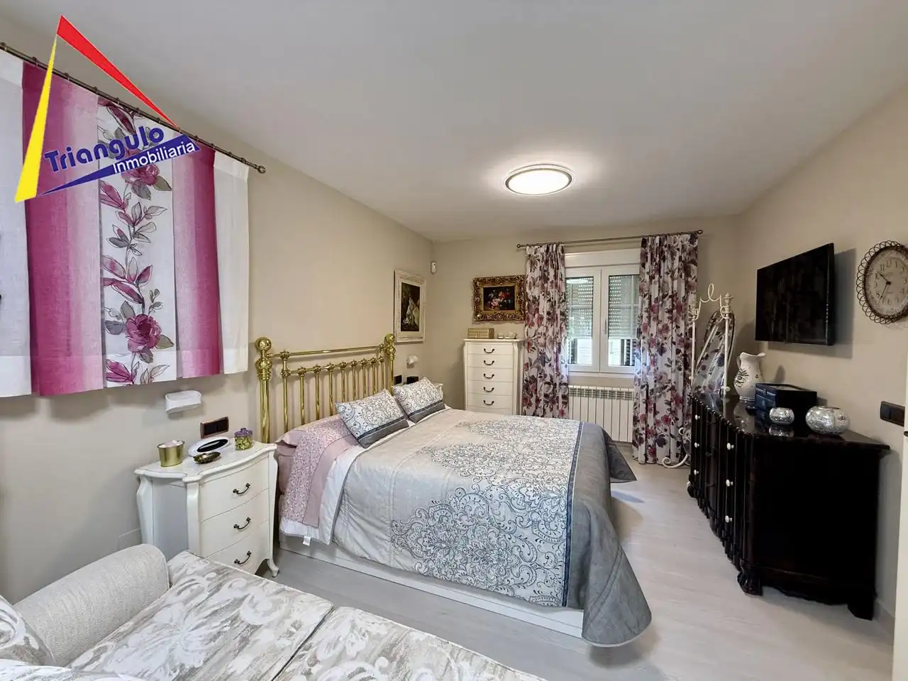 Habitación de Casa o chalet en venta en Otero de Herreros con Calefacción y Jardín privado