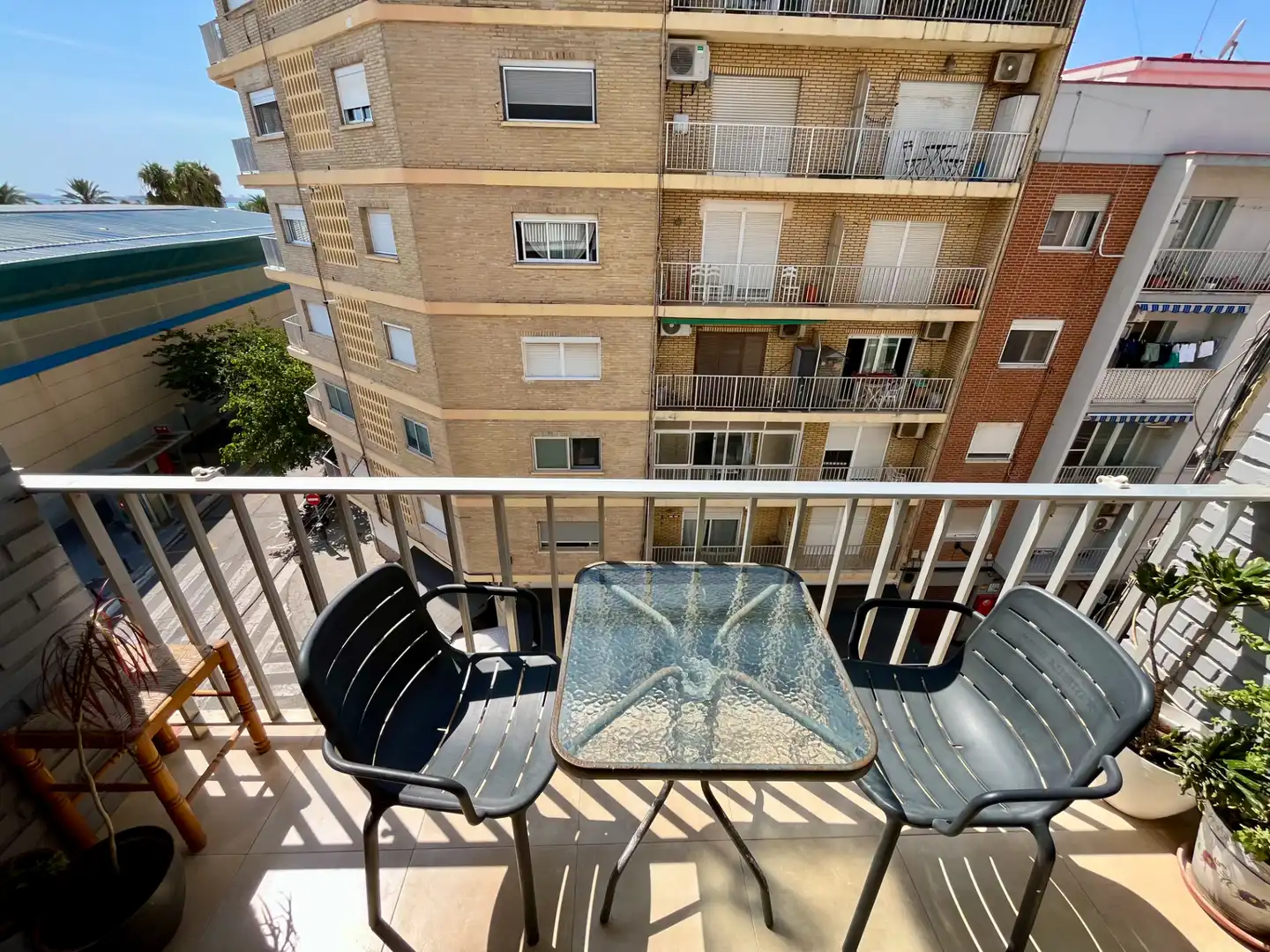 Flat for rent in Carrer de Mendizábal, 41, La Malva-rosa