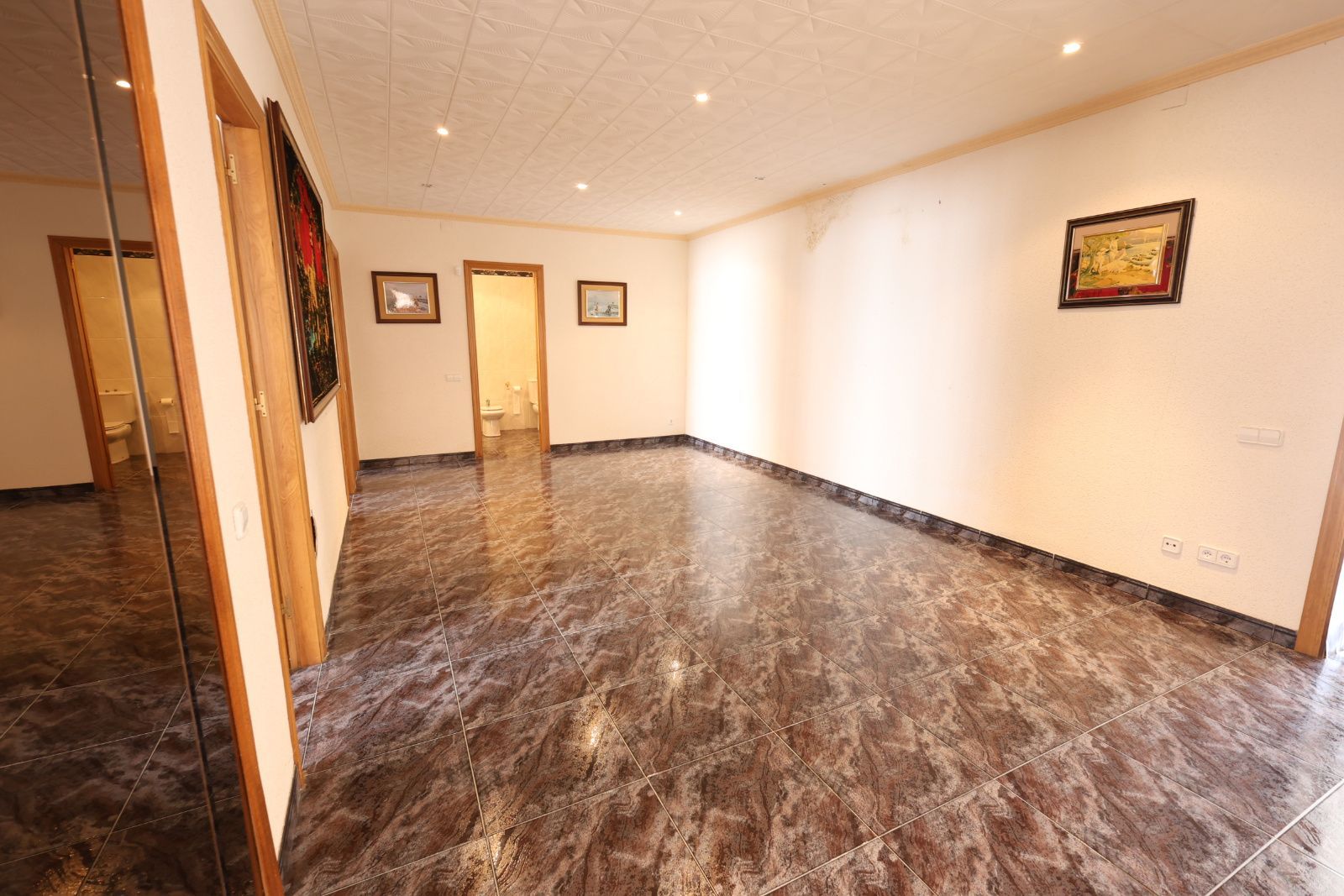 Houses for sale in Albinyana  with Alarm