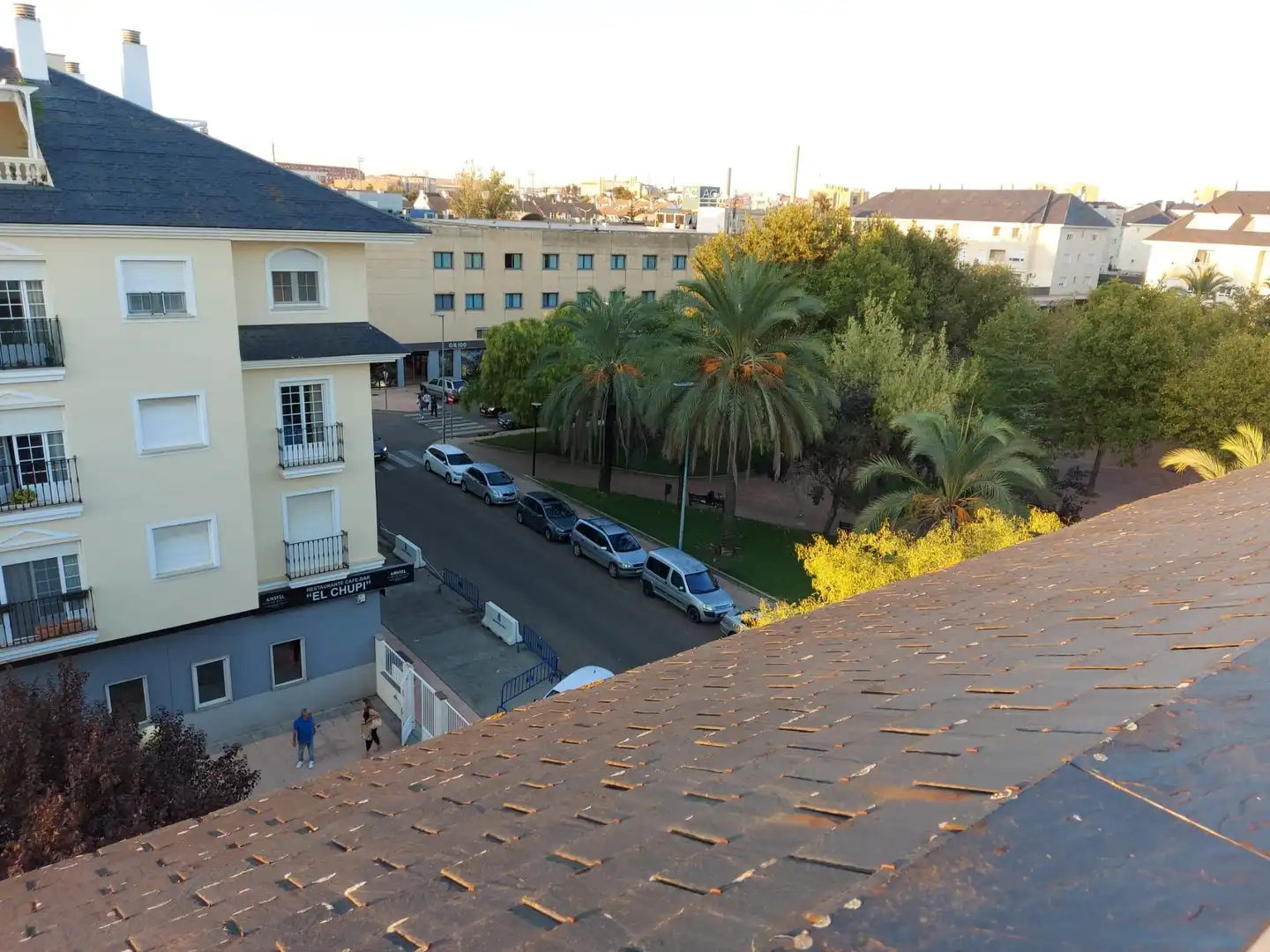 Außenansicht von Maisonette zur Miete in Badajoz mit Klimaanlage, Heizung und Terrasse