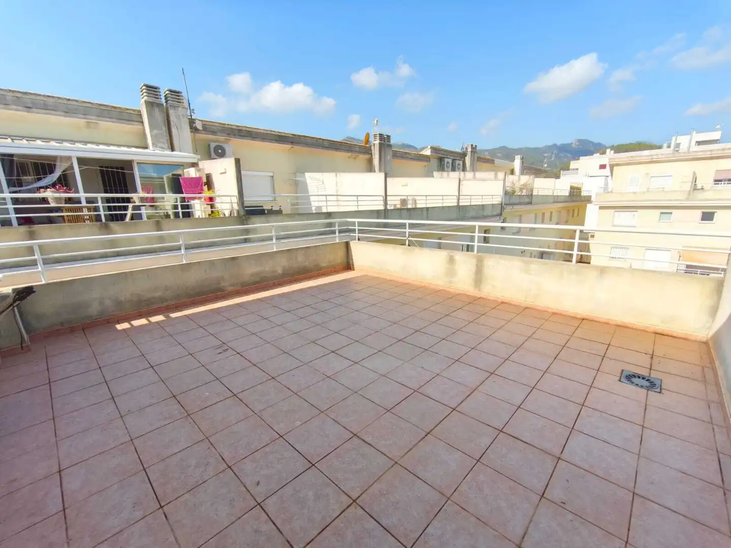 Terrassa de Pis de lloguer en Favara amb Terrassa, Piscina i Balcó