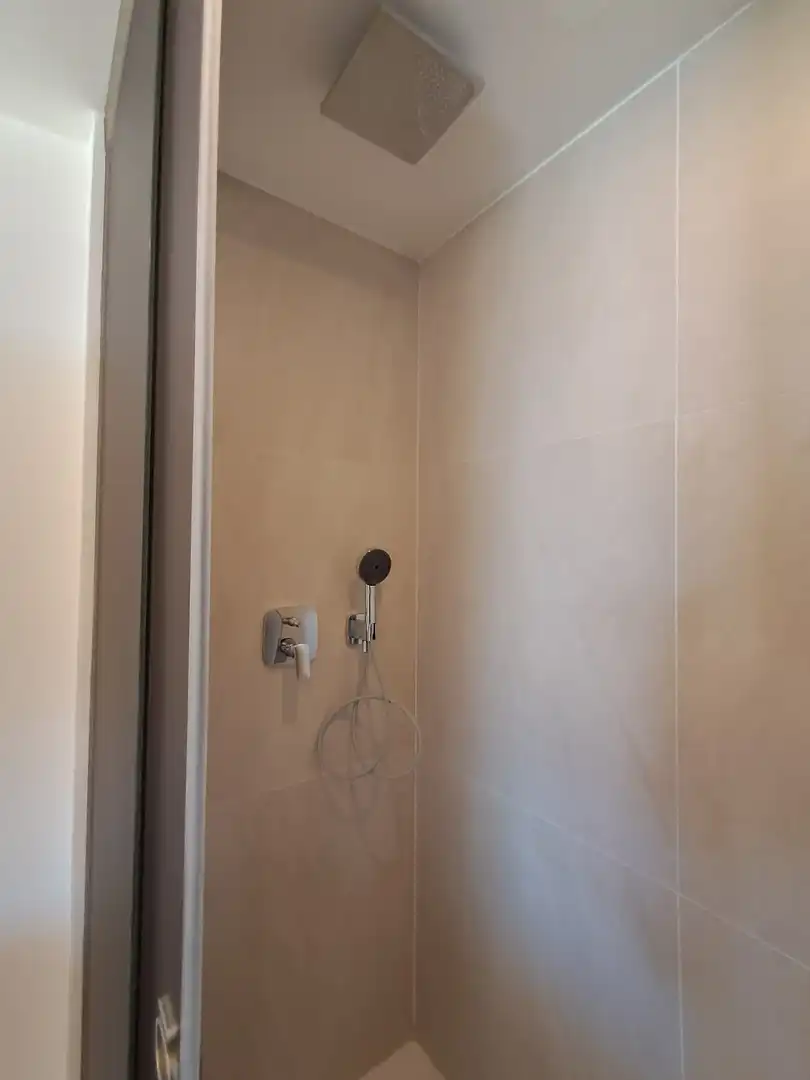 Baño de Apartamento en venta en Fuengirola con Aire acondicionado, Terraza y Trastero