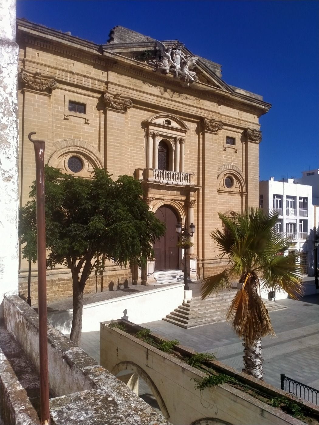 Vista exterior de Casa o xalet en venda en Chiclana de la Frontera