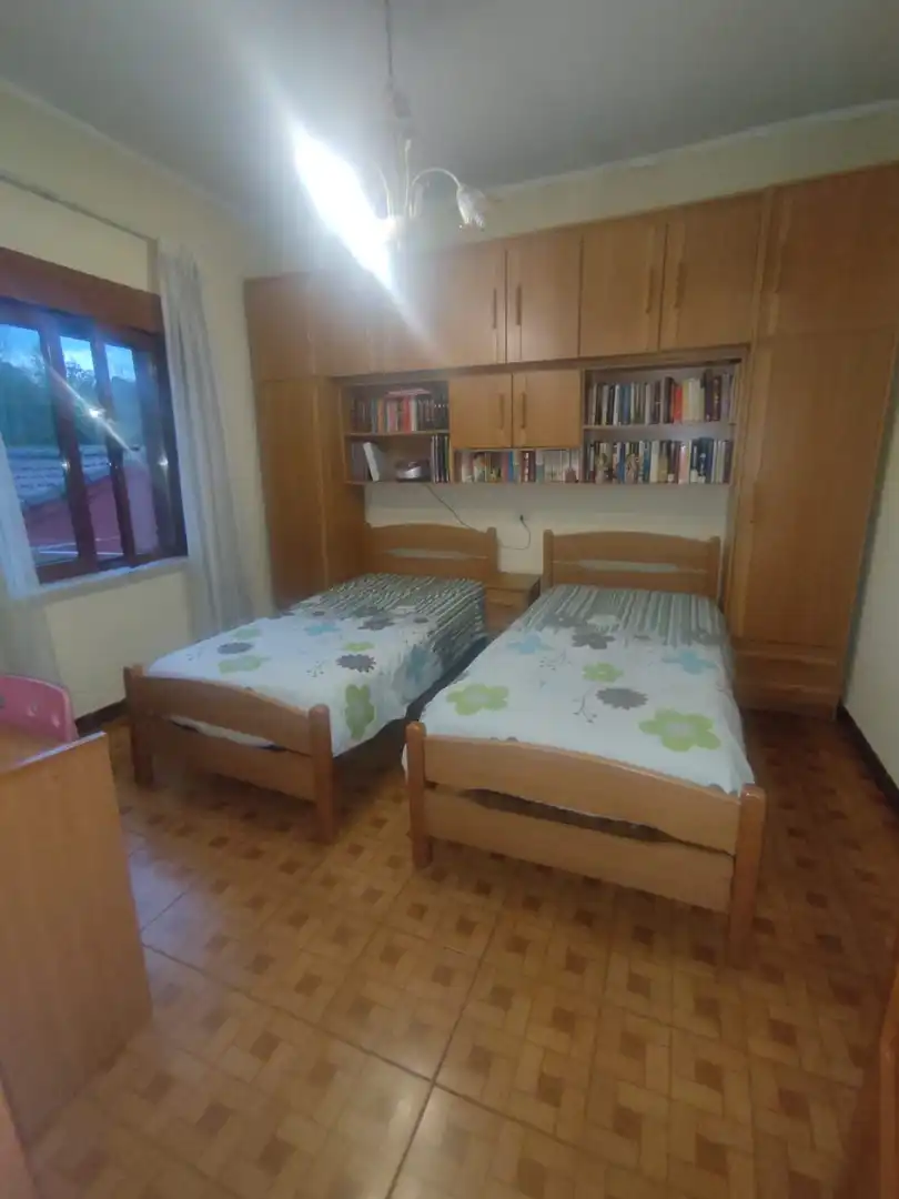Casa adosada en venta en N/A, Riaño - Los Barros