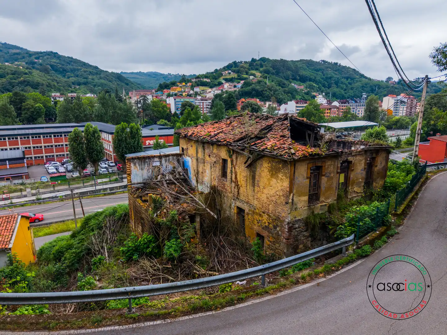 Vista exterior de Casa o xalet en venda en Langreo