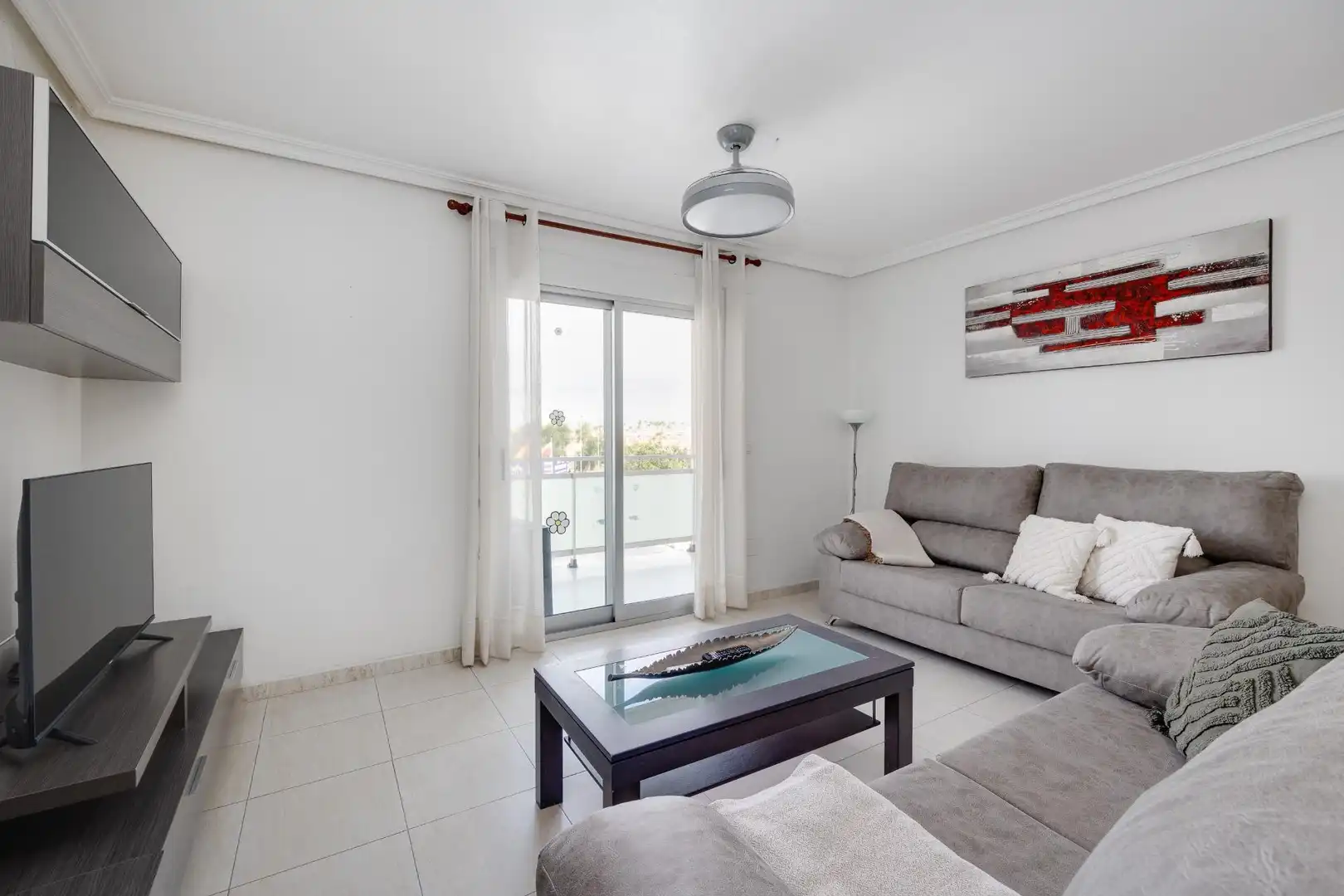 Sala de estar de Piso en venta en Orihuela con Aire acondicionado, Amueblado y Piscina comunitaria
