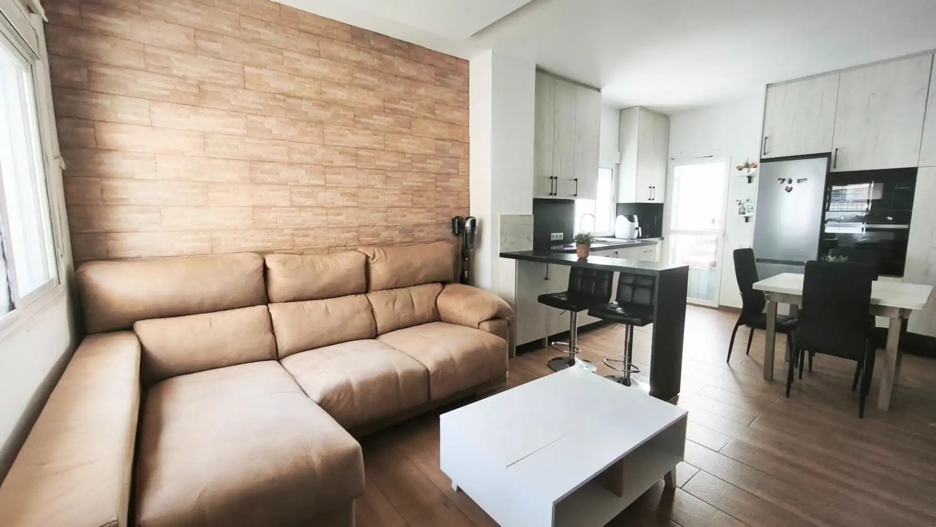 Living room of Detached homes for sale in Málaga  with Air Conditioner and Terrace