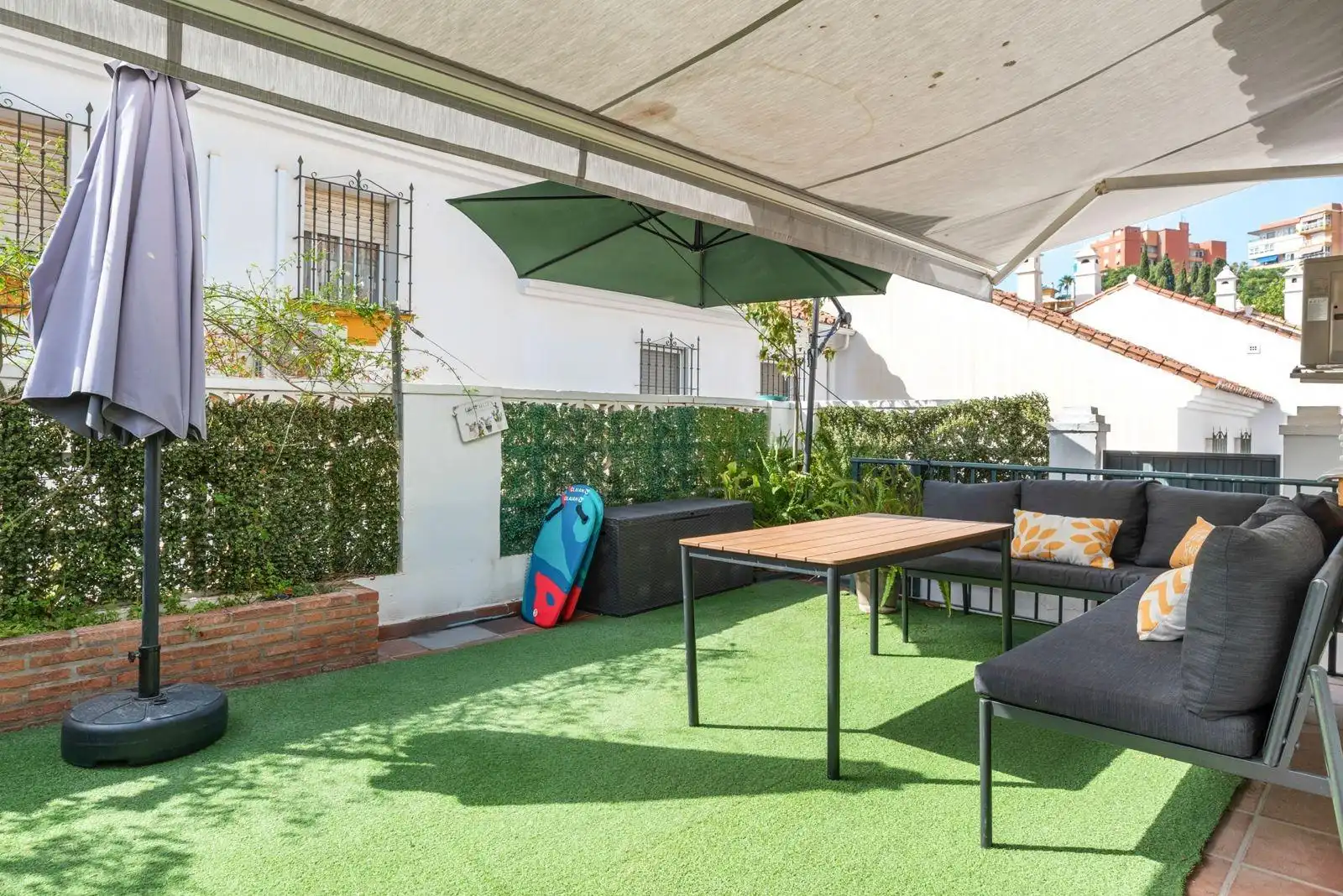 Terrassa de Casa adosada en venda en Torremolinos amb Aire condicionat, Terrassa i Piscina comunitària