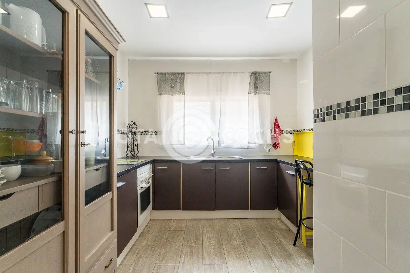Kitchen of Industrial buildings for sale in Vallmoll