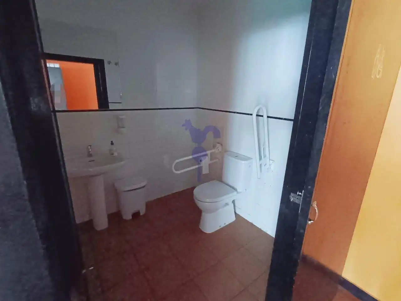 Business premises to rent in Las Eras de Renueva, imagen 11