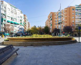 Exterior view of Flat for sale in  Granada Capital