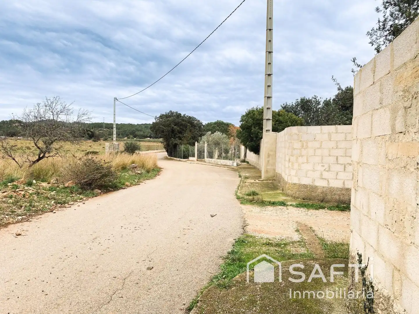 Finca rústica en venta en Llombai con Calefacción