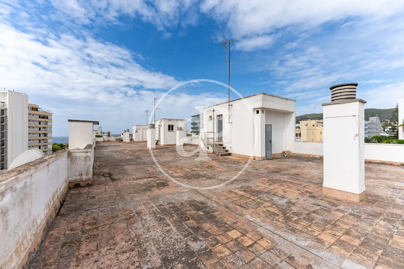 Exterior view of Attic for rent in  Palma de Mallorca  with Air Conditioner, Heating and Terrace