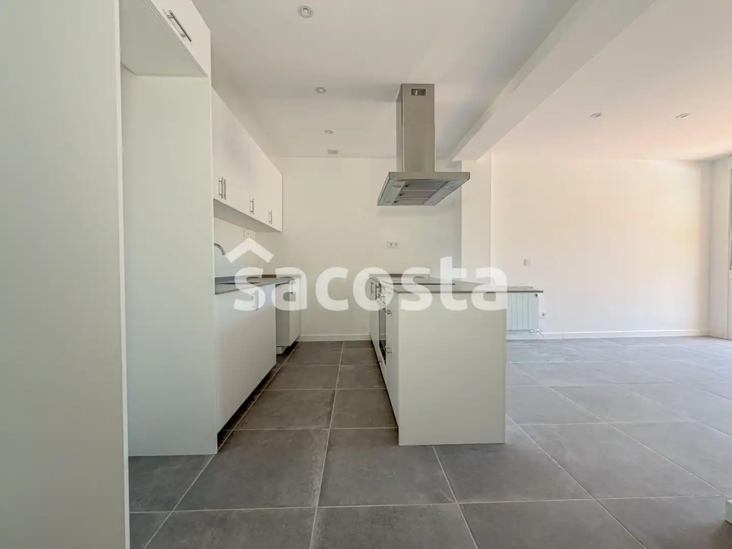 Cocina de Piso en venta en Blanes con Calefacción, Terraza y Balcón