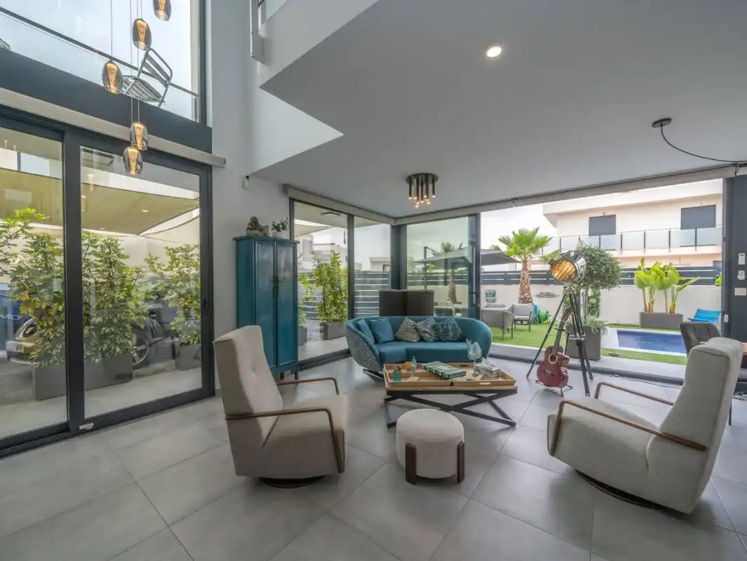 Villa con piscina in vendita a Carrer de Xipre, imagen 5