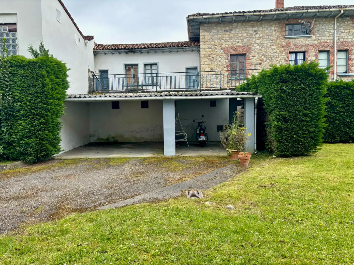 Parking de Edificio en venta en Piloña
