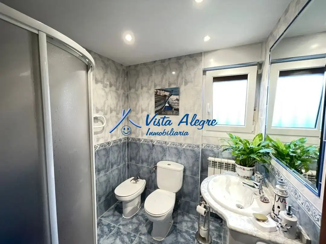 Baño de Casa o chalet en venta en Cuzcurrita de Río Tirón con Calefacción, Jardín privado y Terraza